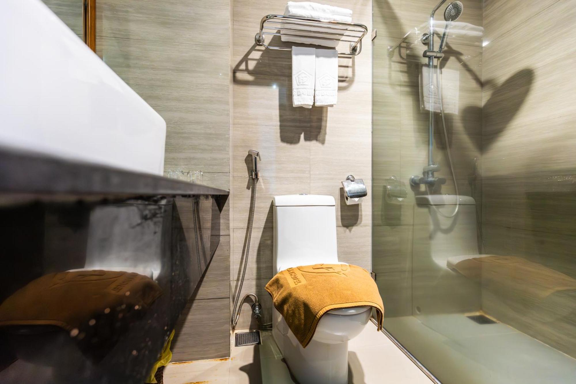 Golden Sun Apartment By New Sky Travel Đà Nẵng Exterior foto